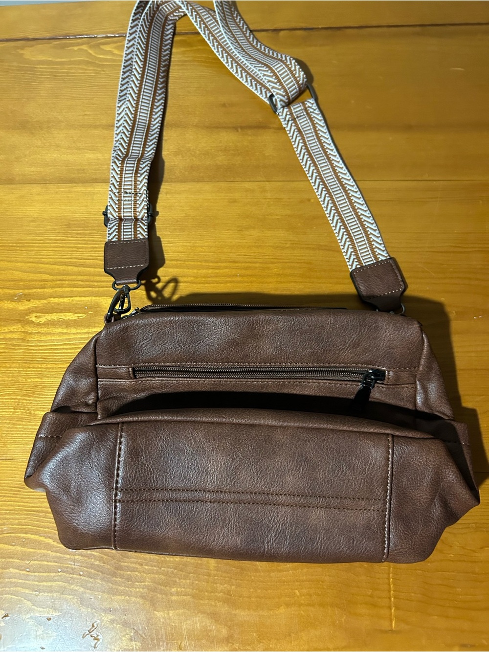 (3/$10) women’s brown cross body shoulder bag faux leather